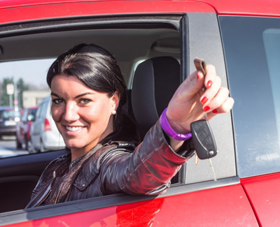 Top 3 Reasons to Hire a Car Locksmith